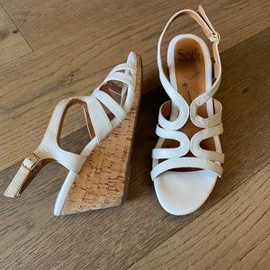 Sofft White Leather Platform Wedge Sandals